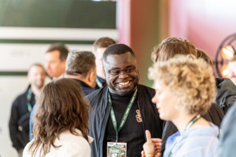 Gerald Asamoah im Gespräch auf dem PowWow Sports Festival 2024